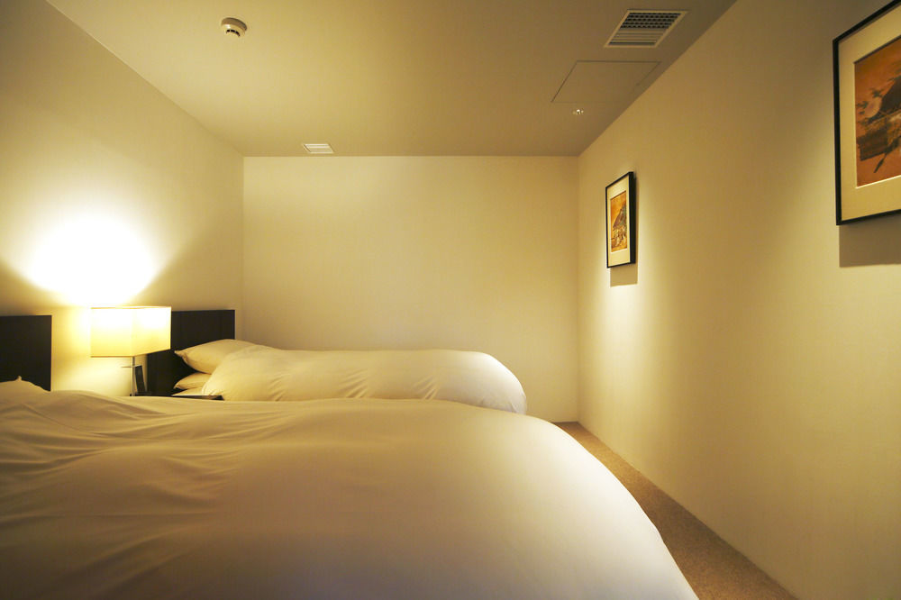Aoi Hotel Кіото Екстер'єр фото